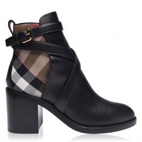 BURBERRY PRYLE BOOTS IN BLACK