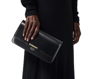 BURBERRY Leather Grace Clutch in Black