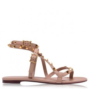 VALENTINO Thong Rockstud Flat Sandals