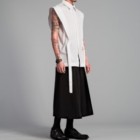 White sleeveless shirt with tie front